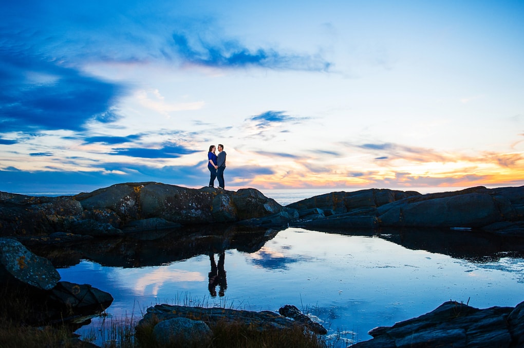 Yarmouth Engagement Photography, Lighthouse, Trail
